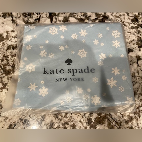Kate Spade Large Tote - Picture 3 of 4